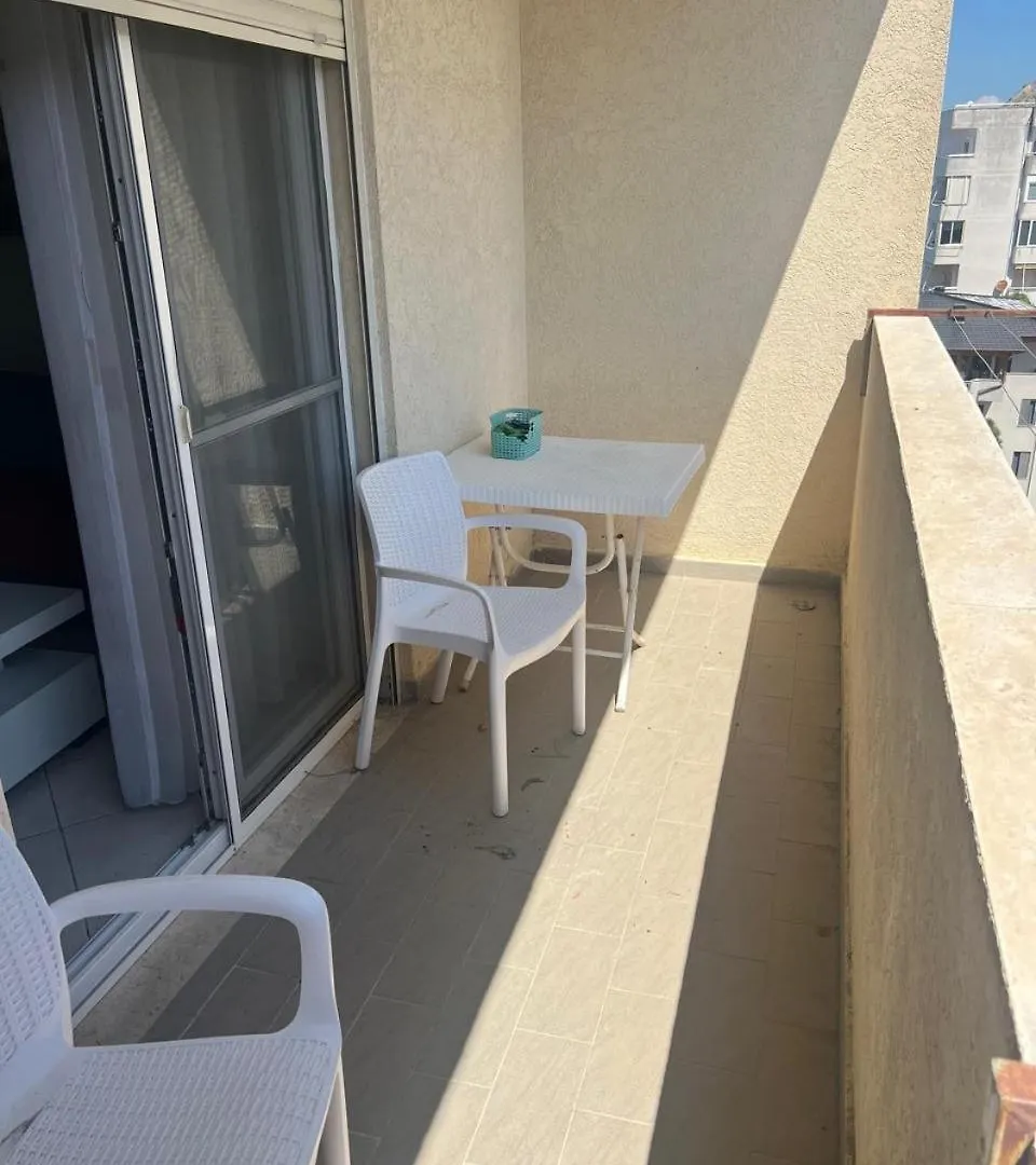 Hr Apartment Durrës