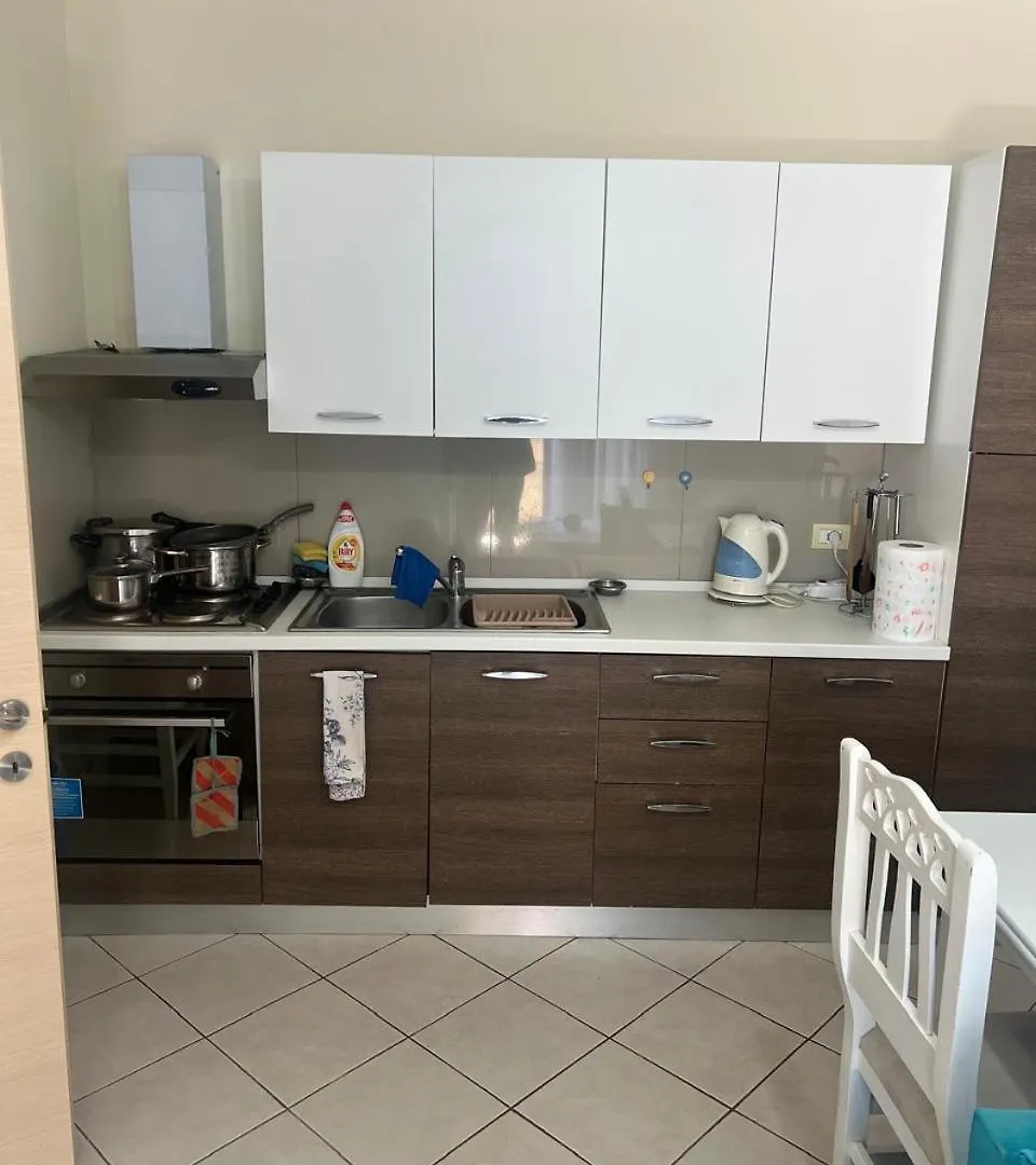 Hr Apartment Durrës